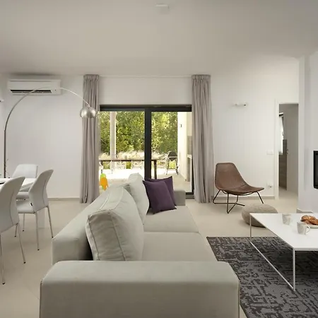 Sea View Cala Royal فيلة