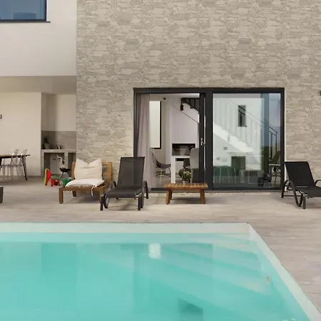 Sea View Cala Royal וילה קרניצה