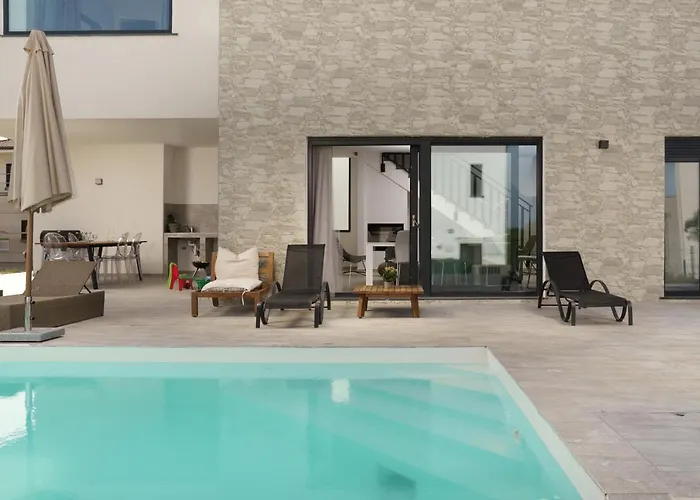 Sea View Cala Royal 빌라 크르니카